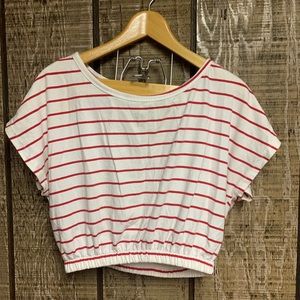 red and white shirt with waists snitch